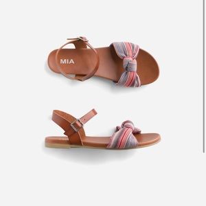 Never worn Mia Sandal